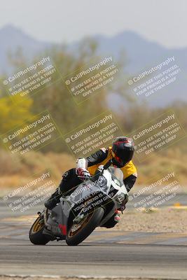 media/Apr-12-2025-Race Pace (Sat) [[9230add55f]]/Vested/1-Turn 2 (10am)/